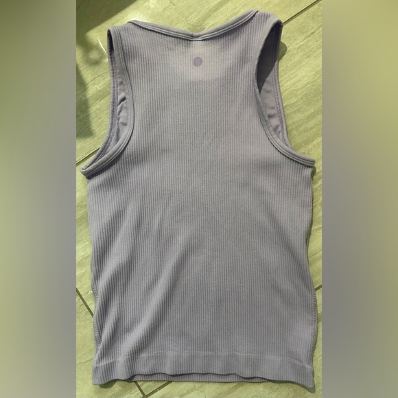 🎁Yogalicious Girls Tank Top- Size L/12🎁 - Picture 2 of 3